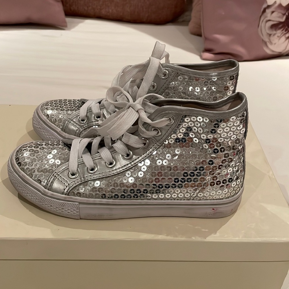 Girls sparkly silver high top sneakers